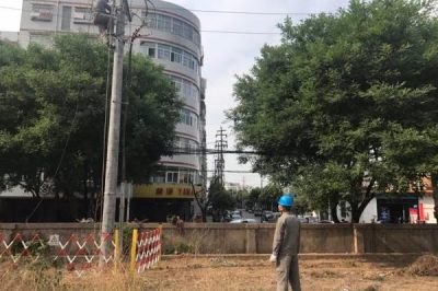 韓城供電公司對123電廠小區線路進行升級改造