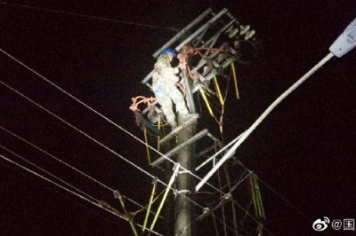 110千伏響水巖變電站開展零點(diǎn)搶修作業(yè)，恢復(fù)三條線路安全穩(wěn)定供電