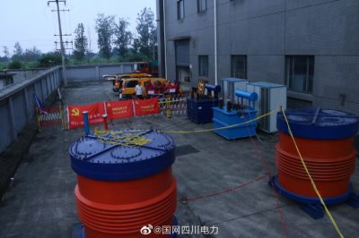 國網成都供電公司：變電檢修工區“007”大截面超長電纜耐壓攻堅戰現場