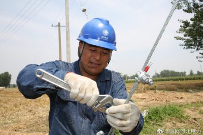 國網海興縣供電公司：冒高溫忙改造，強配網保供電