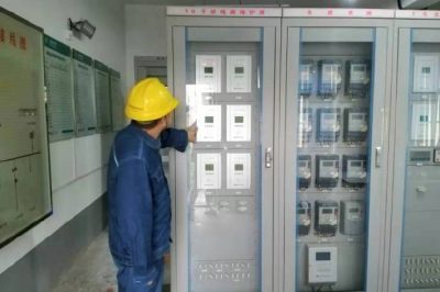 5座35千伏變電站設(shè)備運行情況進行巡視檢查、核對數(shù)據(jù)、負荷測溫、梳通防洪渠