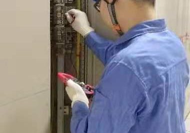晉州市供電公司220千伏里豐變電站電能表進行現場測量校驗