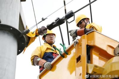 戰高溫 迎酷暑 用汗水詮釋敬業“溫度”
