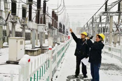 對變電站設(shè)備，110千伏、35千伏線路，配網(wǎng)線路設(shè)備進行特巡